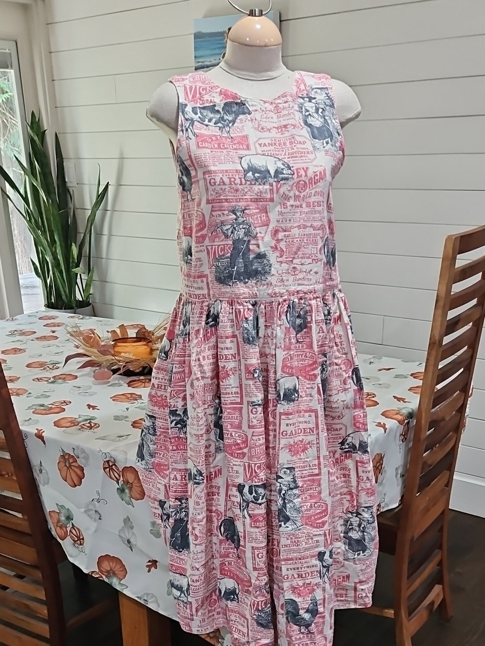 Flour Sak Dress. Vintage Inspired. Super Cute Size 8